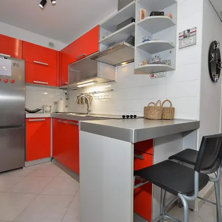 Kiki Apartment *