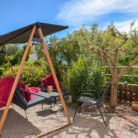 Kiki Apartment